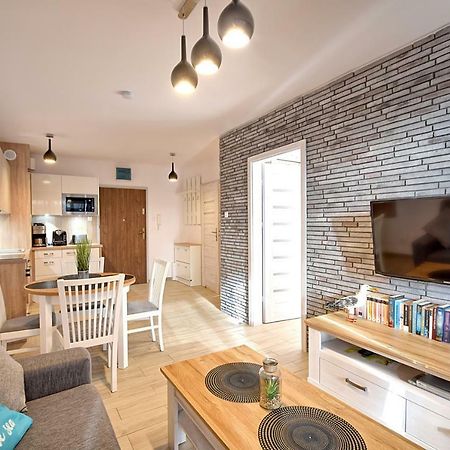 Apartament Oliwka Z Prywatnym Miejscem Postojowym Kołobrzeg Extérieur photo