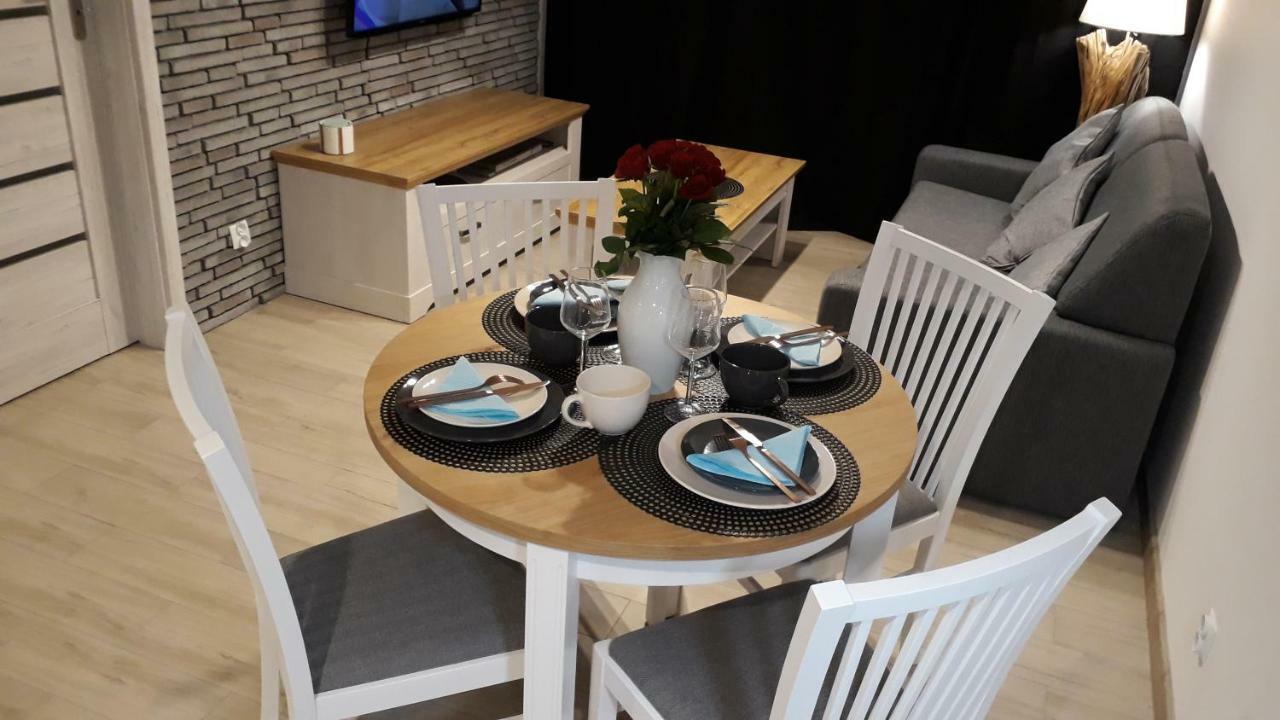 Apartament Oliwka Z Prywatnym Miejscem Postojowym Kołobrzeg Extérieur photo