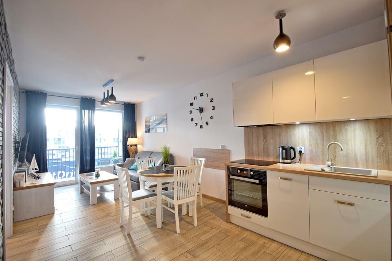 Apartament Oliwka Z Prywatnym Miejscem Postojowym Kołobrzeg Extérieur photo